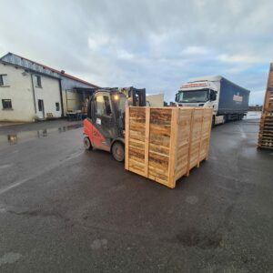 caisse en bois de transport de marchandises